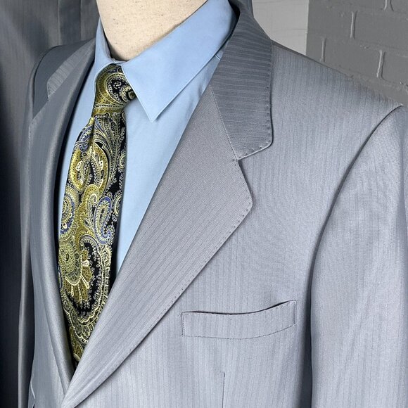 Phoenix Clothes Suit Men 46 42Wx30.5L Gray Embossed Stripe Tailored 70s 80s - Picture 2 of 16